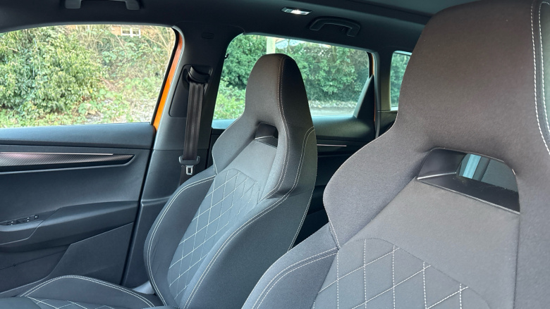 Skoda Karoq 1.5 TSI Sportline 5dr DSG Petrol Estate